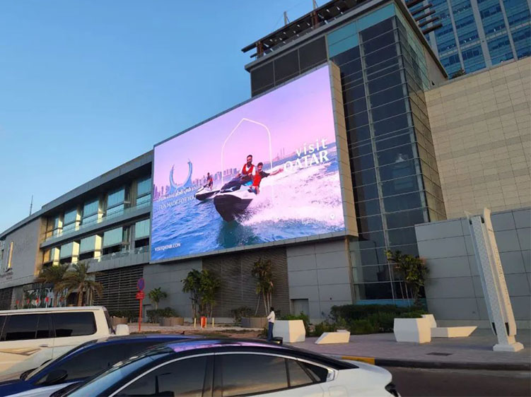 Yaham VMX DOOH Lights up Nation Towers Mall - yaham